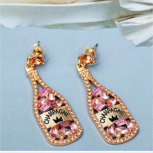 #ck1 BEAUTIFUL PINK CHAMPAGNE BOTTLE WITH CROWN LABEL COCKTAIL EARRINGS
